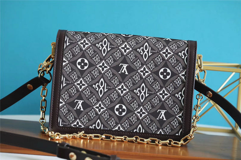 Fan Fashion Lu-Vi bags - 8114