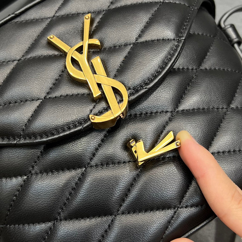 Amelia - YSL Bag - 3918