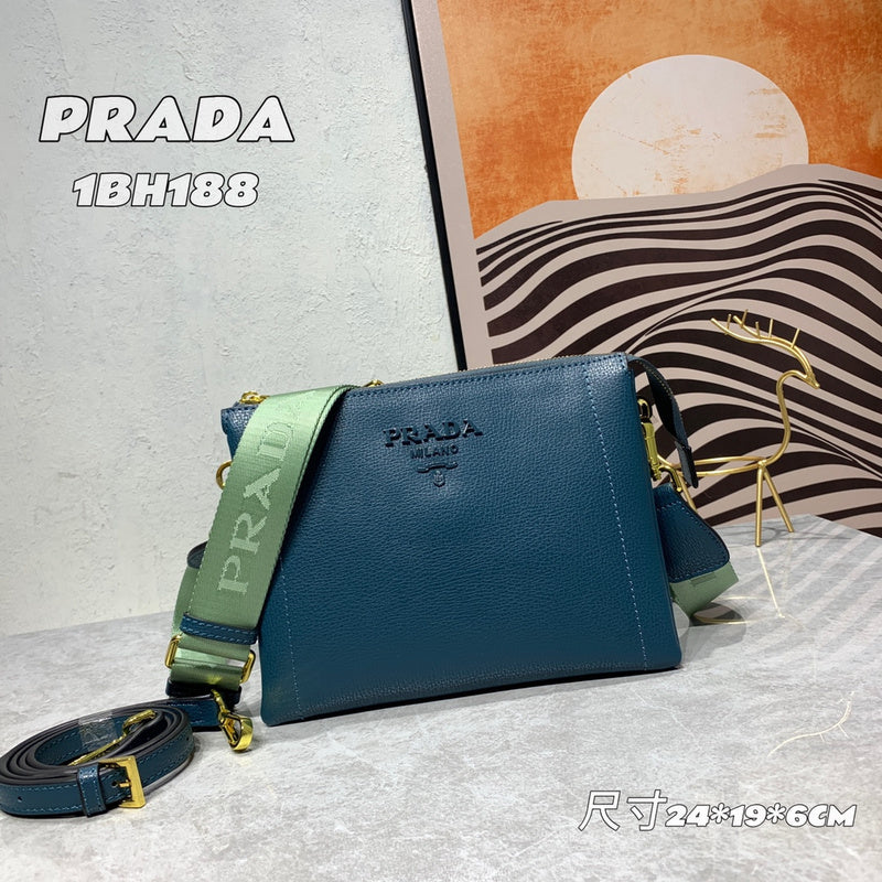 Barnes-Bags - Prada Bags - 945