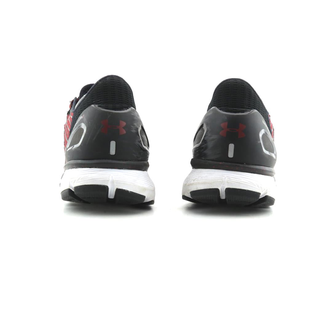 UNDER ARMOUR BANDIT 2