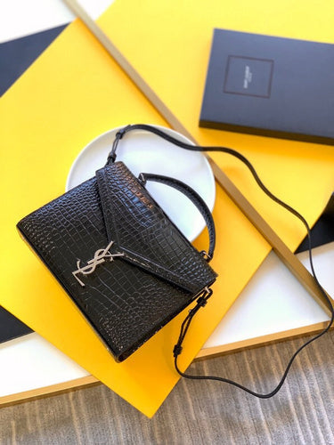 Amelia - YSL Bag - 3613