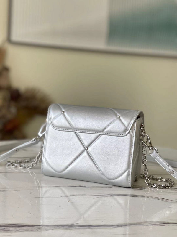 Amelia - LOV Lady Bags - 647