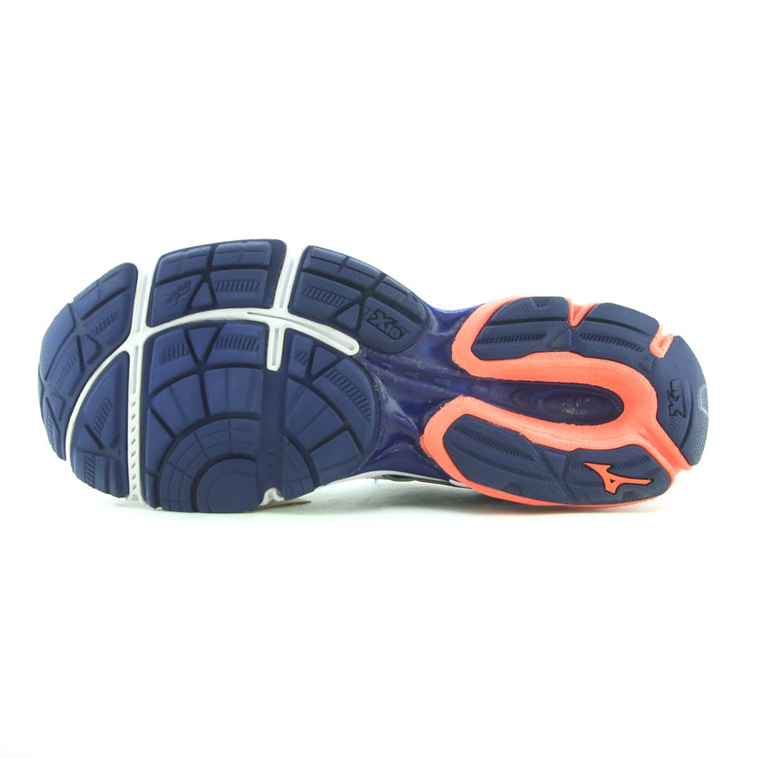 MIZUNO WAVE CATALYST 2