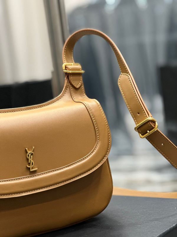 Amelia - YSL Bag - 4198