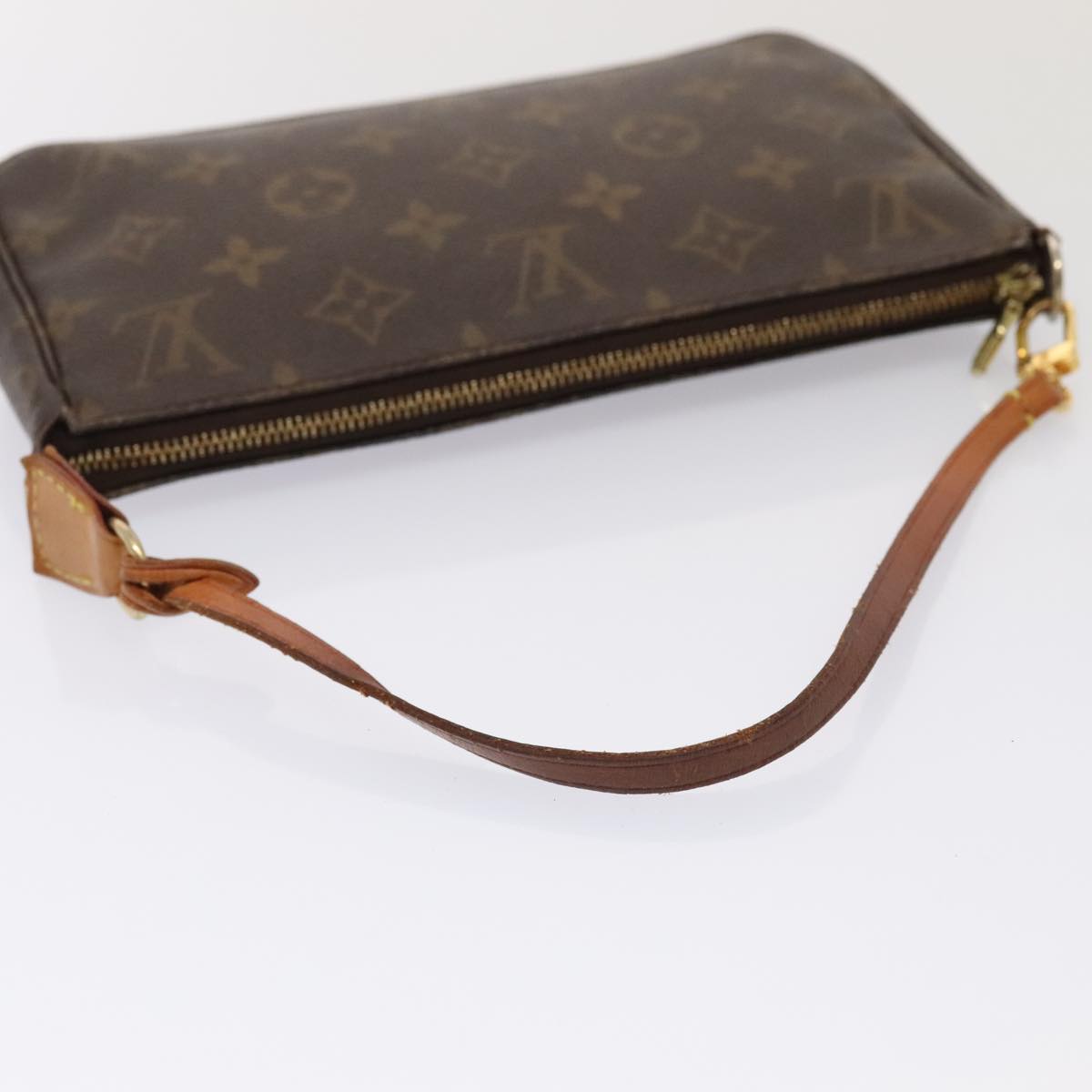 Louis Vuitton Pochette Accessoire  Canvas Clutch Bag