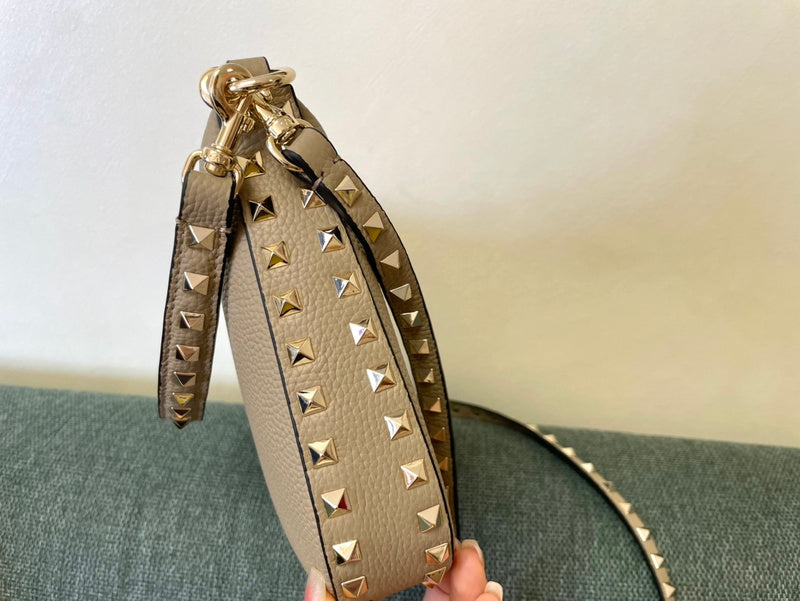 VAL LUXURY BAGS - FOR FASHION LOVERS  AFFORDABLE LUXURY BAGS- 029