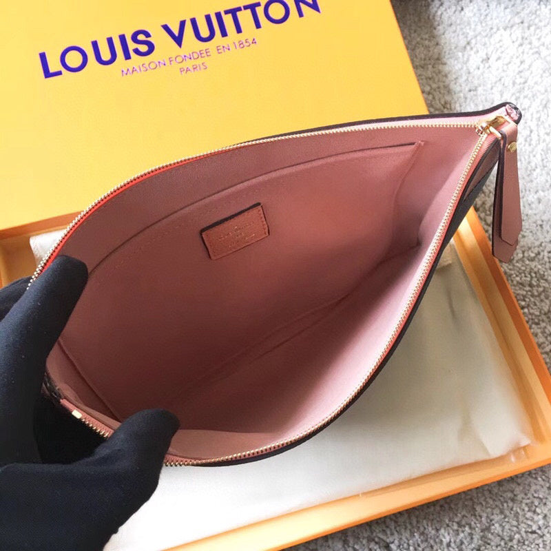 Fan Fashion Lu-Vi bags - 8971