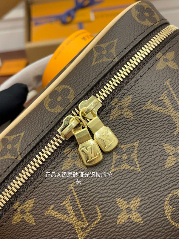 Fan Fashion Lu-Vi bags - 17228