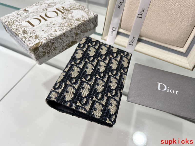 Amelia- Mix Wallets - 232