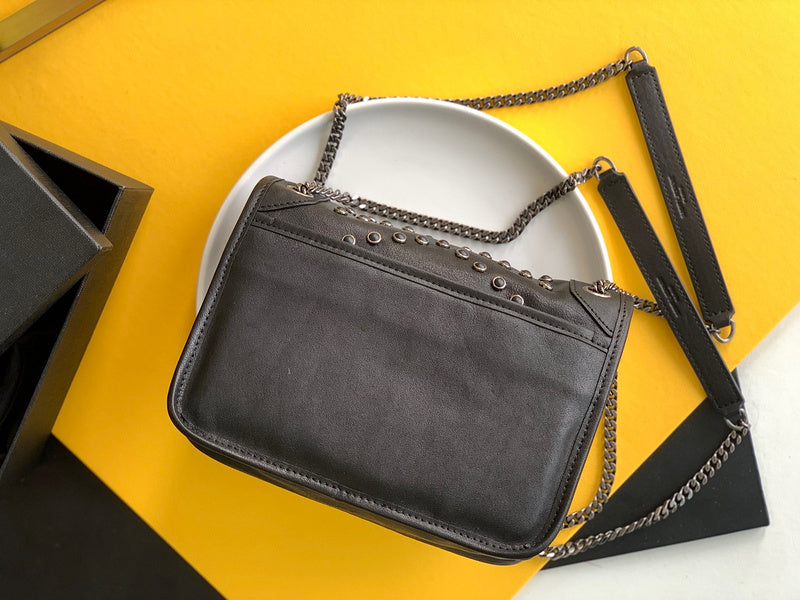 Amelia - YSL Bag - 4122
