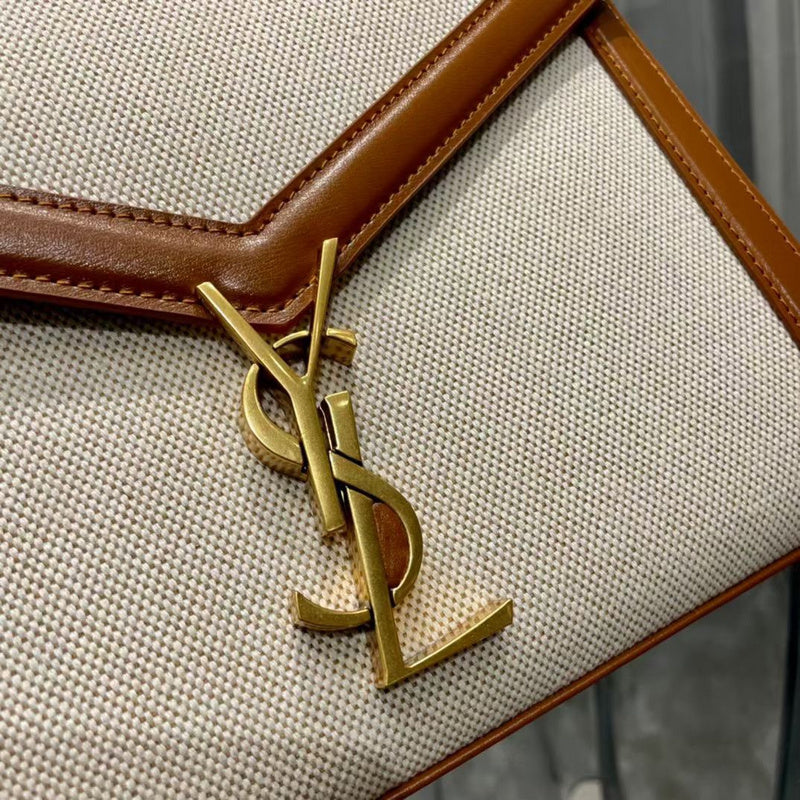 Amelia - YSL Bag - 2378