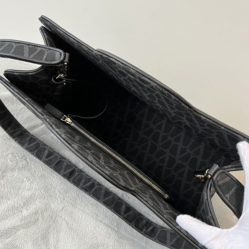 Amelia's Bag Gallery - VEL Bags - 555