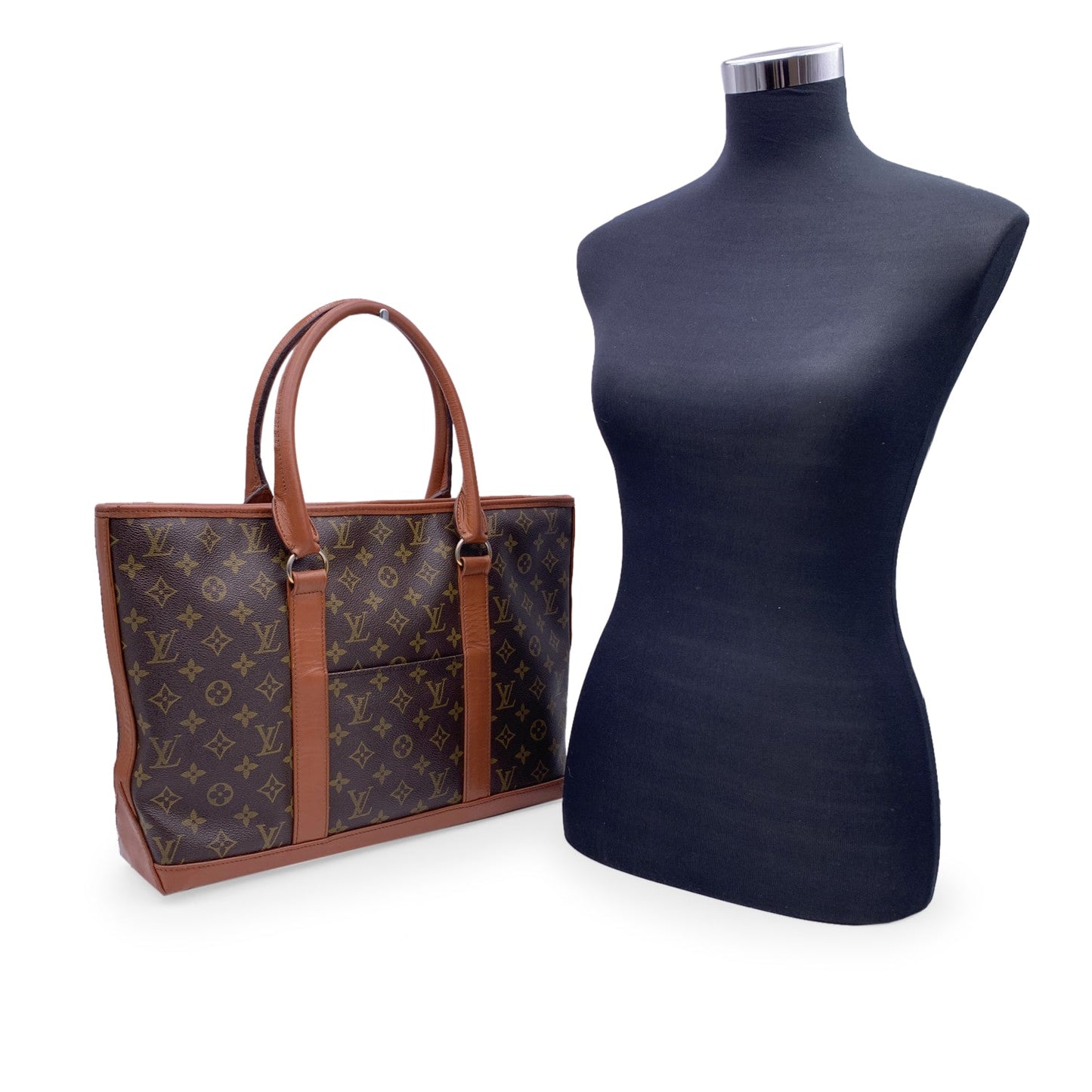 LOUIS VUITTON   Monogram Canvas Sac Weekend Tote Bag