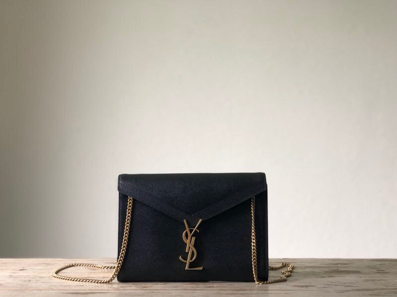 Amelia - YSL Bag - 2266