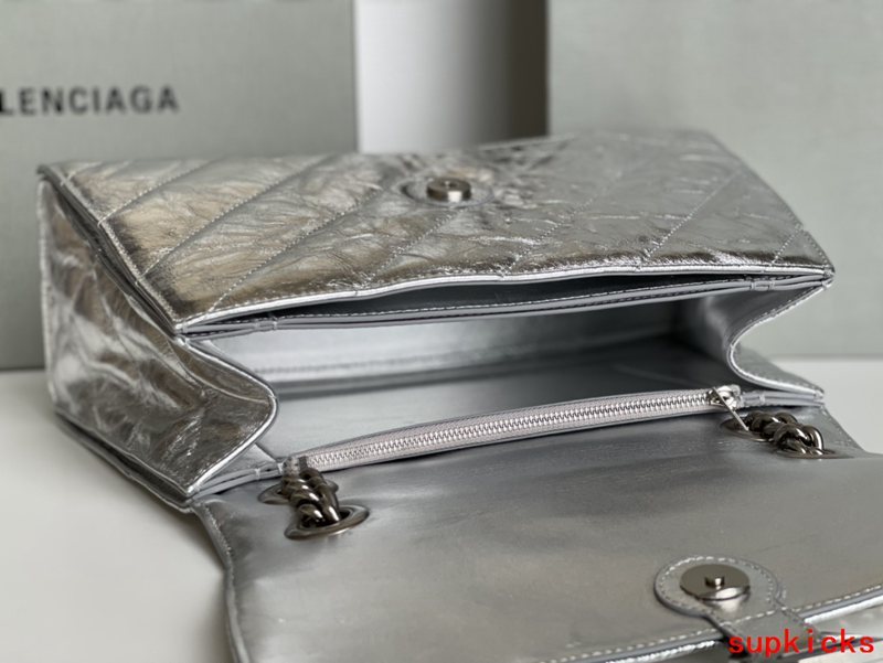 Amelia- BG Hourglass Bags - 037
