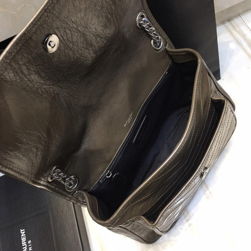 Amelia - YSL Bag - 2784