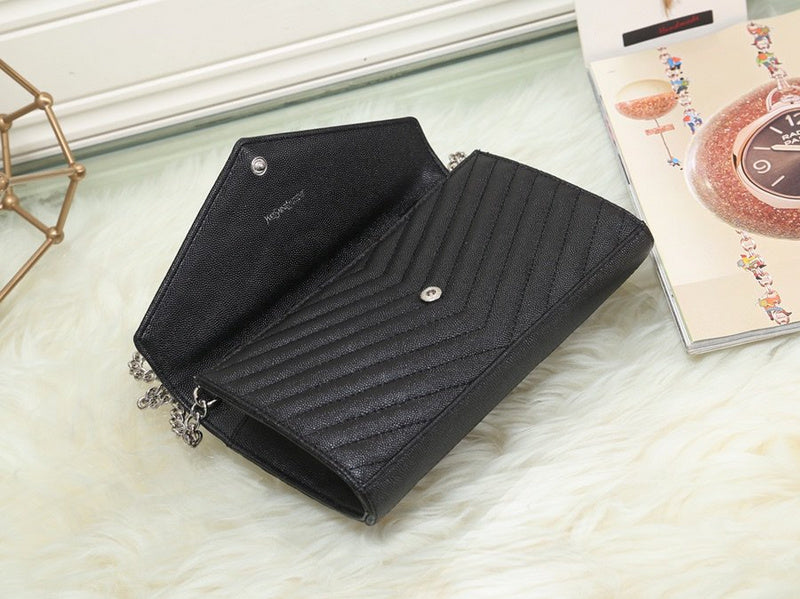 Amelia - YSL Bag - 3562