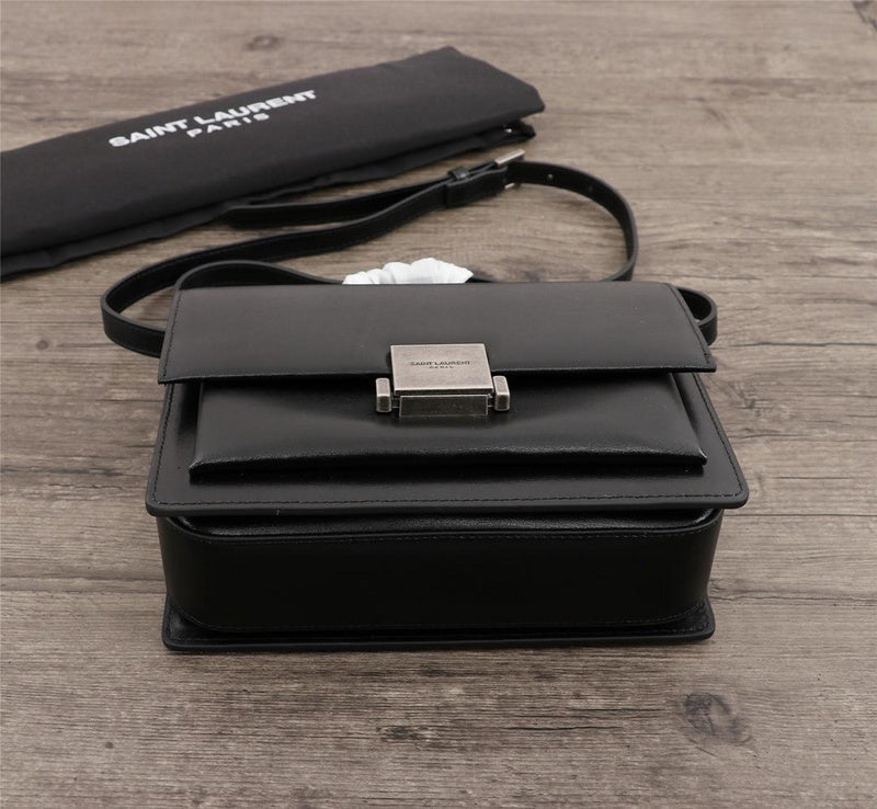 Amelia - YSL Bag - 2837