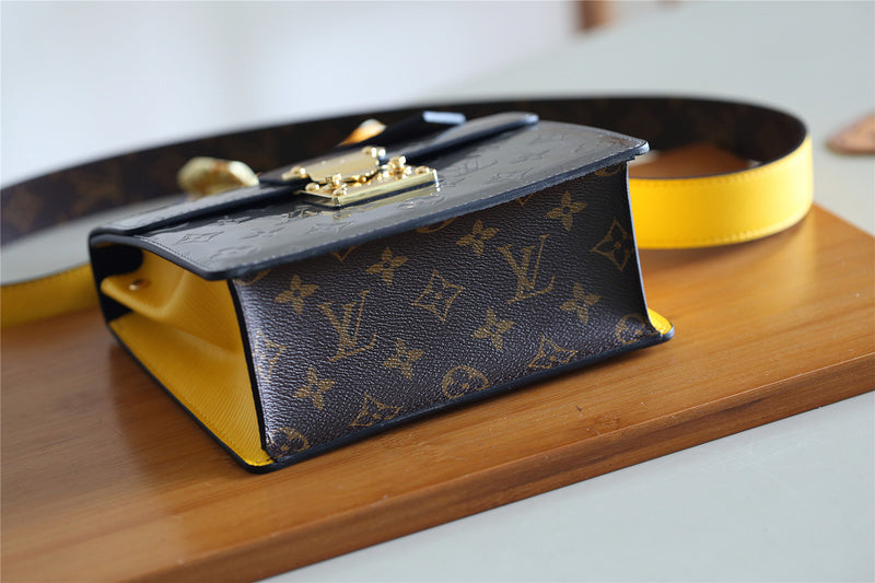 Amelia - LOV Lady Bags - 1801