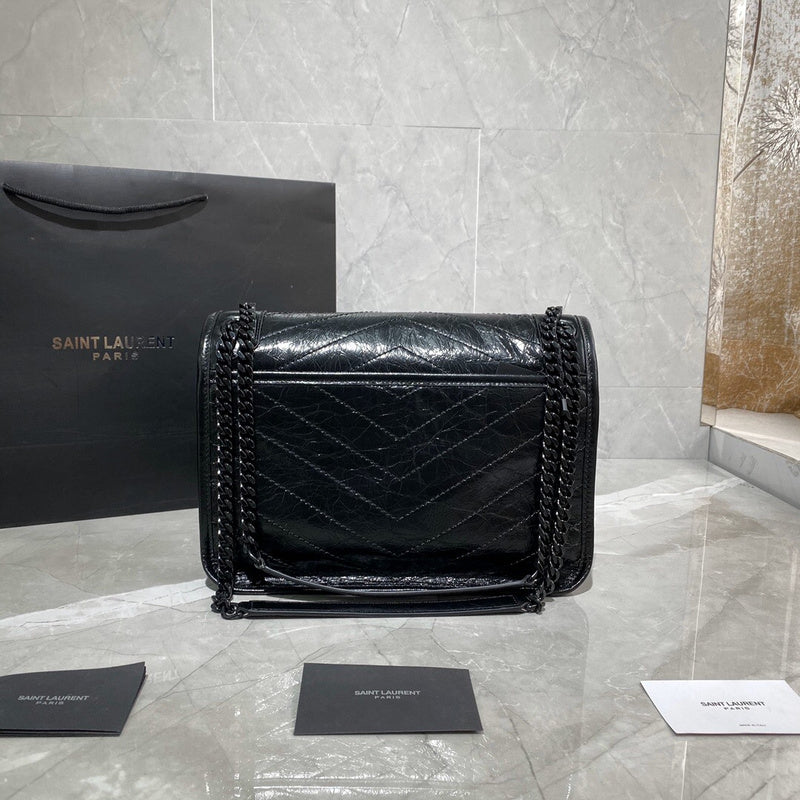 Amelia - YSL Bag - 4050