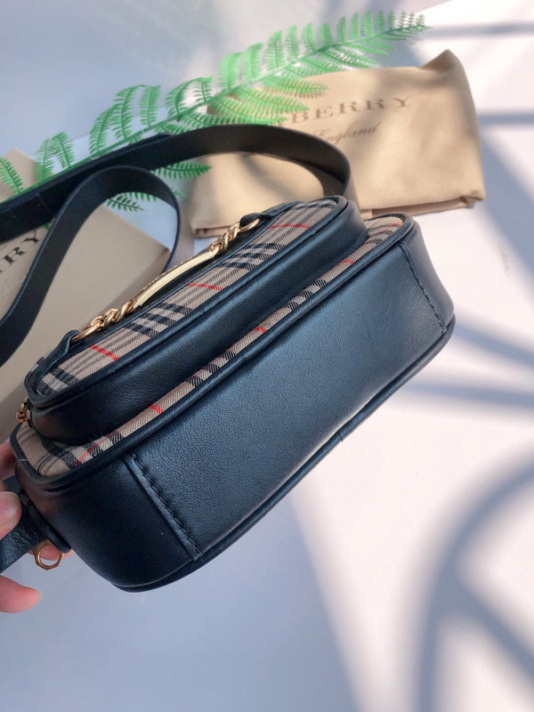 Burberry Bags - Bagsattire   581
