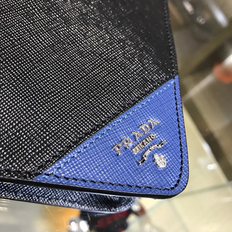 Amelia - PD Wallets - 074