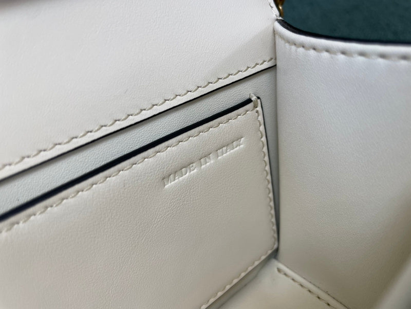 VAL LUXURY BAGS - FOR FASHION LOVERS  AFFORDABLE LUXURY BAGS- 517