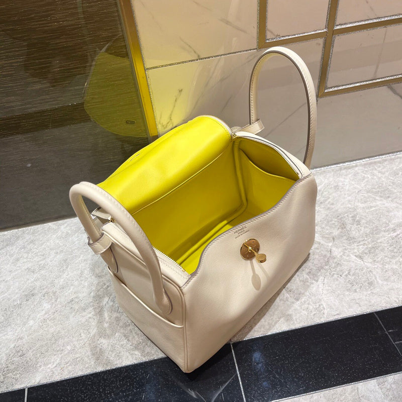 Amelia - HMS Bags - 1692
