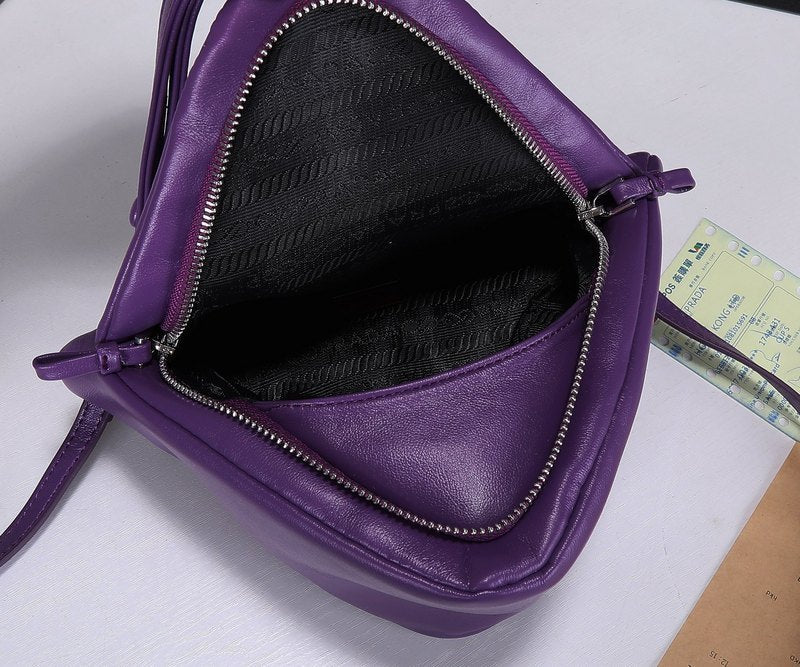 Barnes-Bags - Prada Bags - 793
