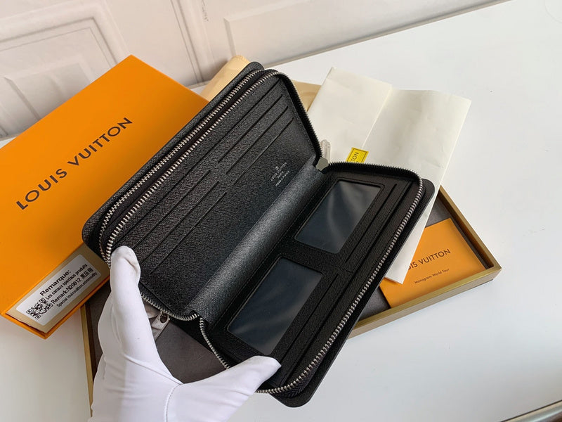 Amelia- LOV  Luxury  Wallets - 676