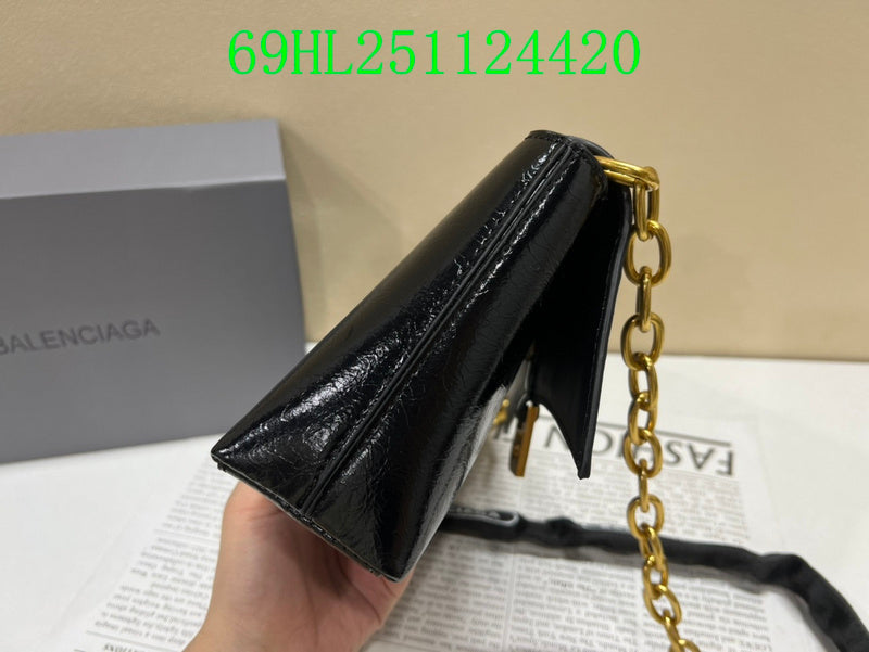 Amelia - BGA Bags - 1992