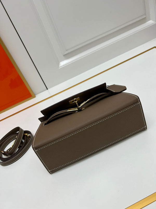Amelia- HMS Bags - 044