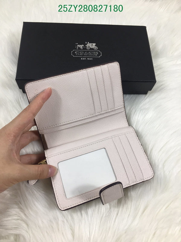 Amelia - CAH Wallet - 136