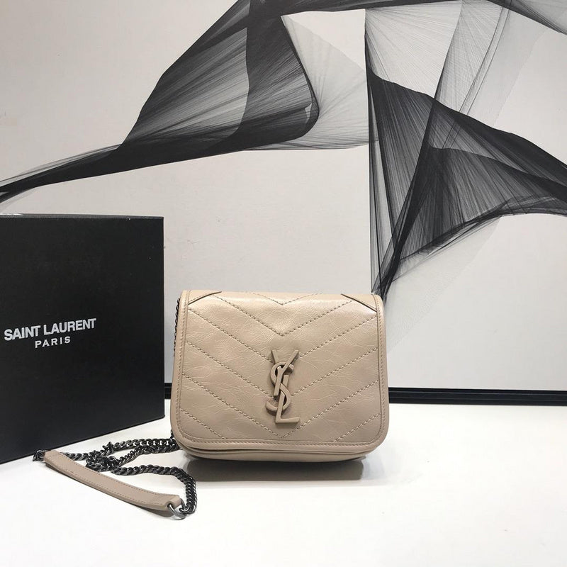 Amelia - YSL Bag - 2891