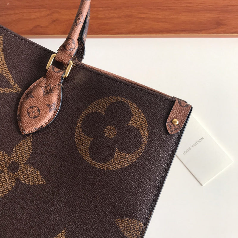 Fan Fashion Lu-Vi bags - 17384