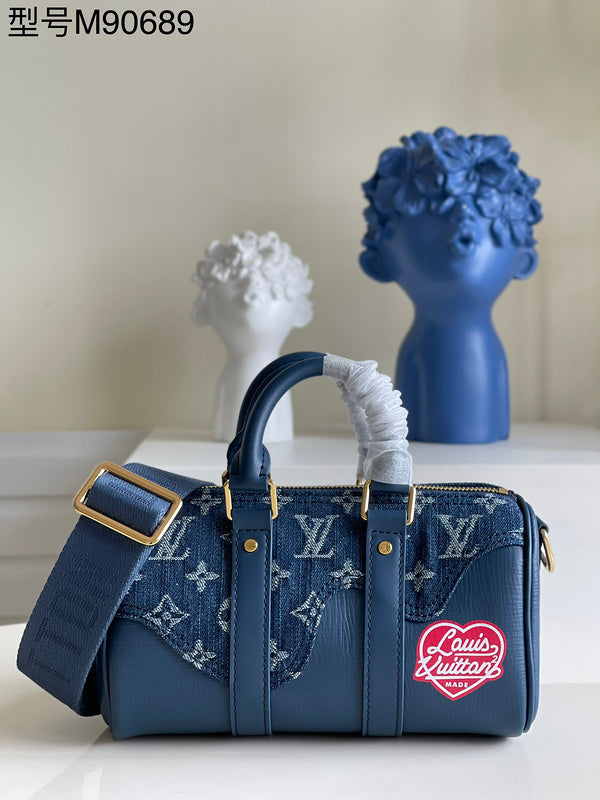 Fan Fashion Lu-Vi bags - 17309