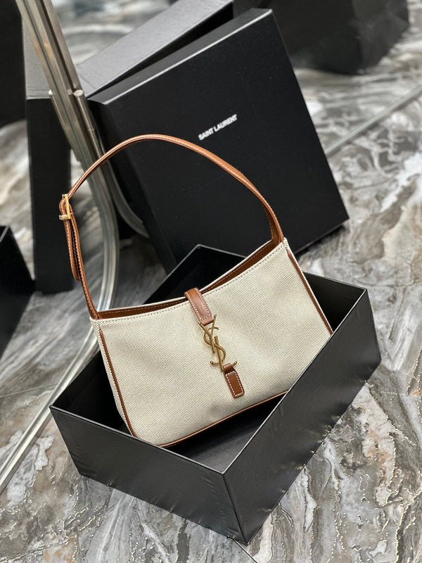 Amelia - YSL Bag - 2498