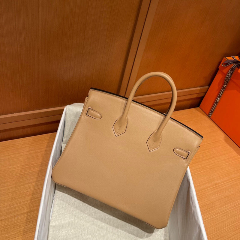 Amelia - HMS Bags - 1737