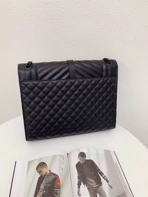 Amelia - YSL Bag - 3852