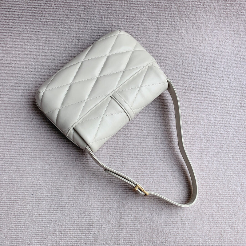 Amelia - YSL Bag - 3657