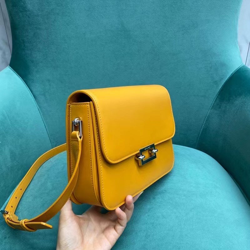 Amelia - YSL Bag - 2375