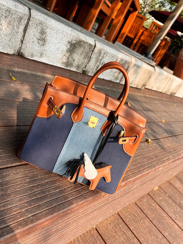 Amelia - HMS Bags - 1582