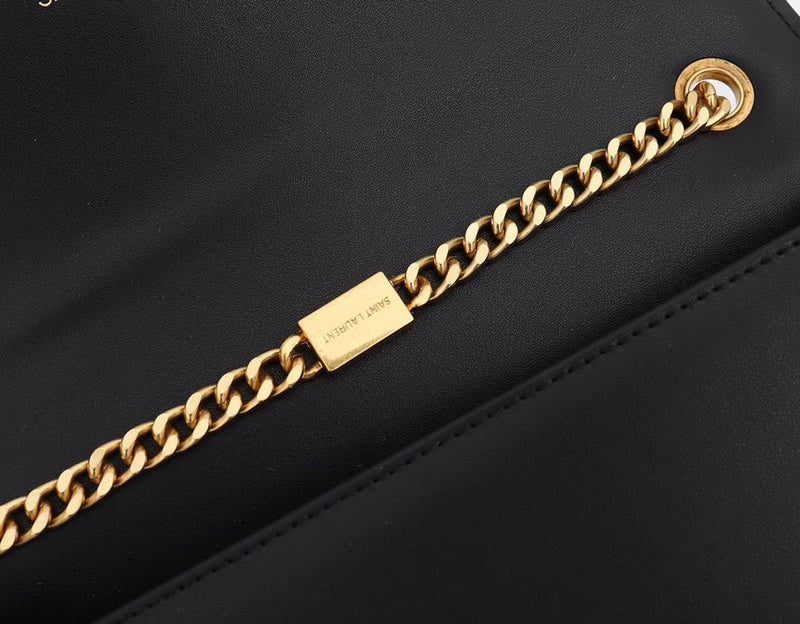 Amelia - YSL Bag - 3527