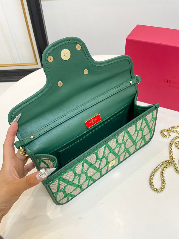 Amelia- VEL WOMEN LUXURY BAGS - 591