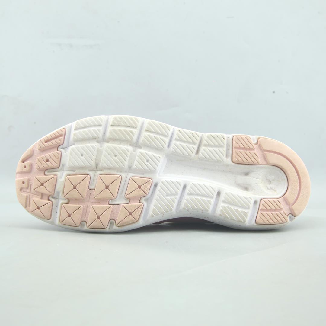 UNDER ARMOUR OUT HUSTLE