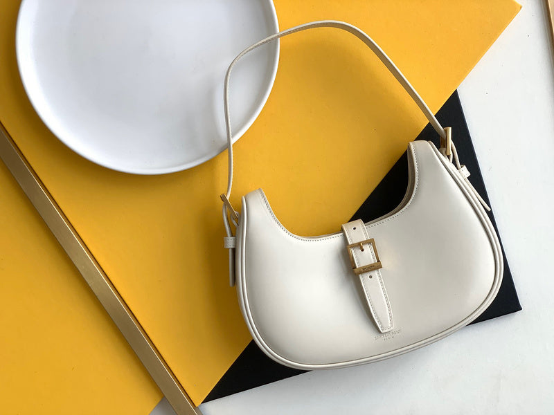 Amelia - YSL Bag - 4174
