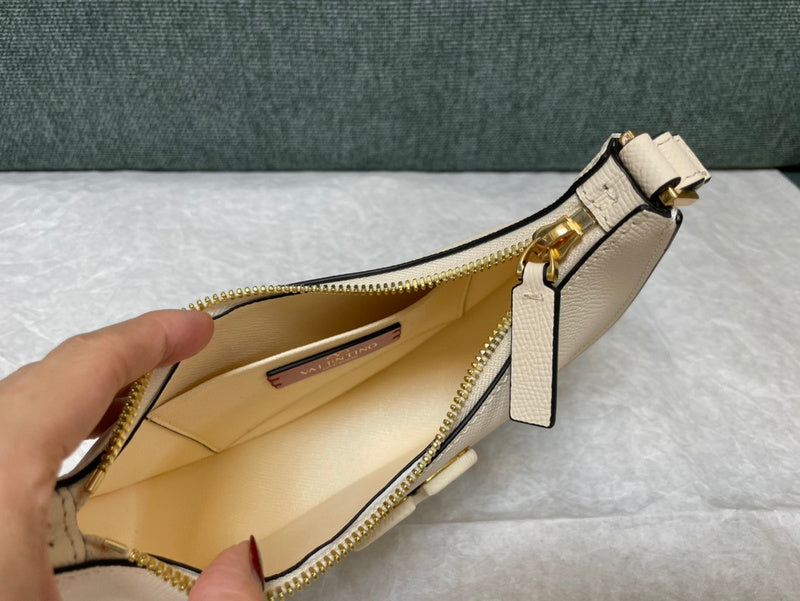Amelia's Bag Gallery - VEL Bags - 1003