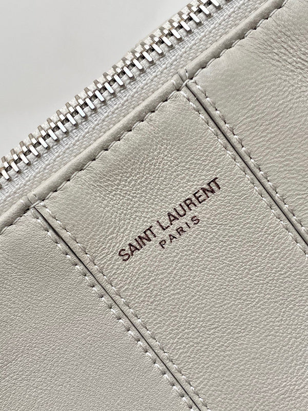 Amelia - YSL Bag - 4170