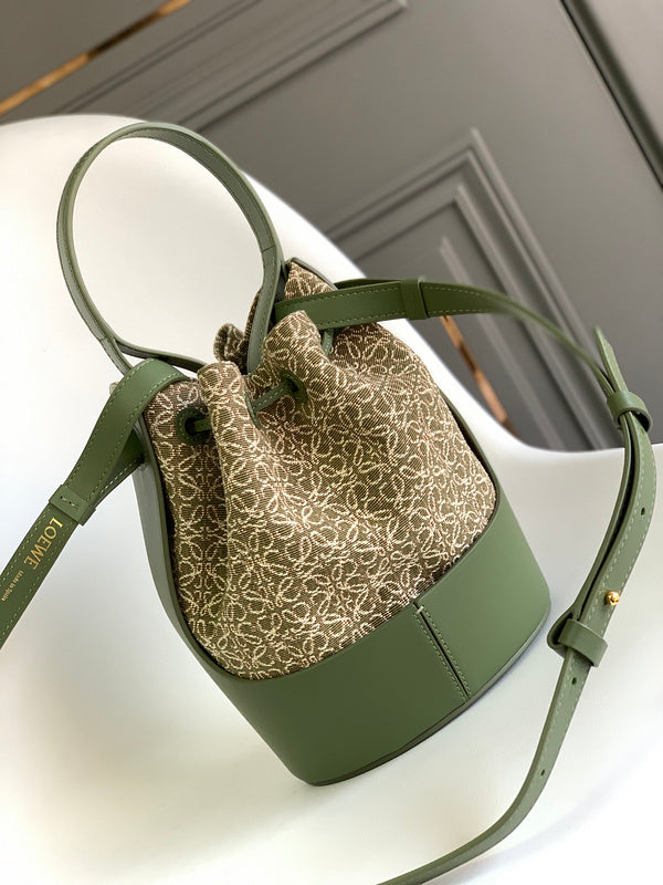 Amelia's Bag Gallery - LWO Bags - 707
