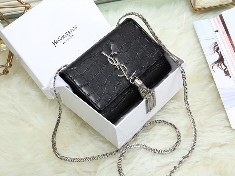 Amelia - YSL Bag - 3559